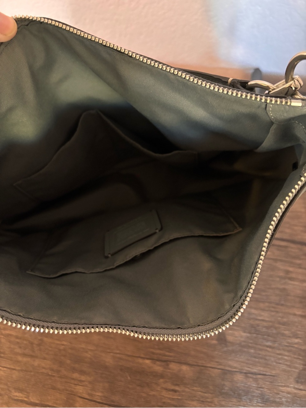 Coach Pebble Leather handbag - Picture 4 of 5